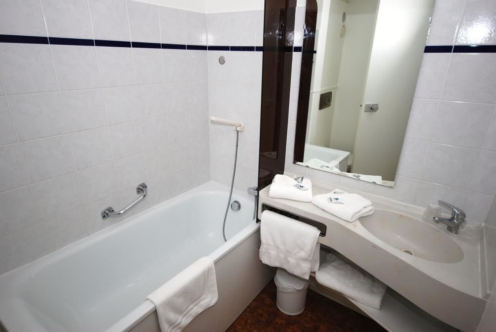 Hotel Le Relais Des Champs Eugenie-les-Bains Dış mekan fotoğraf